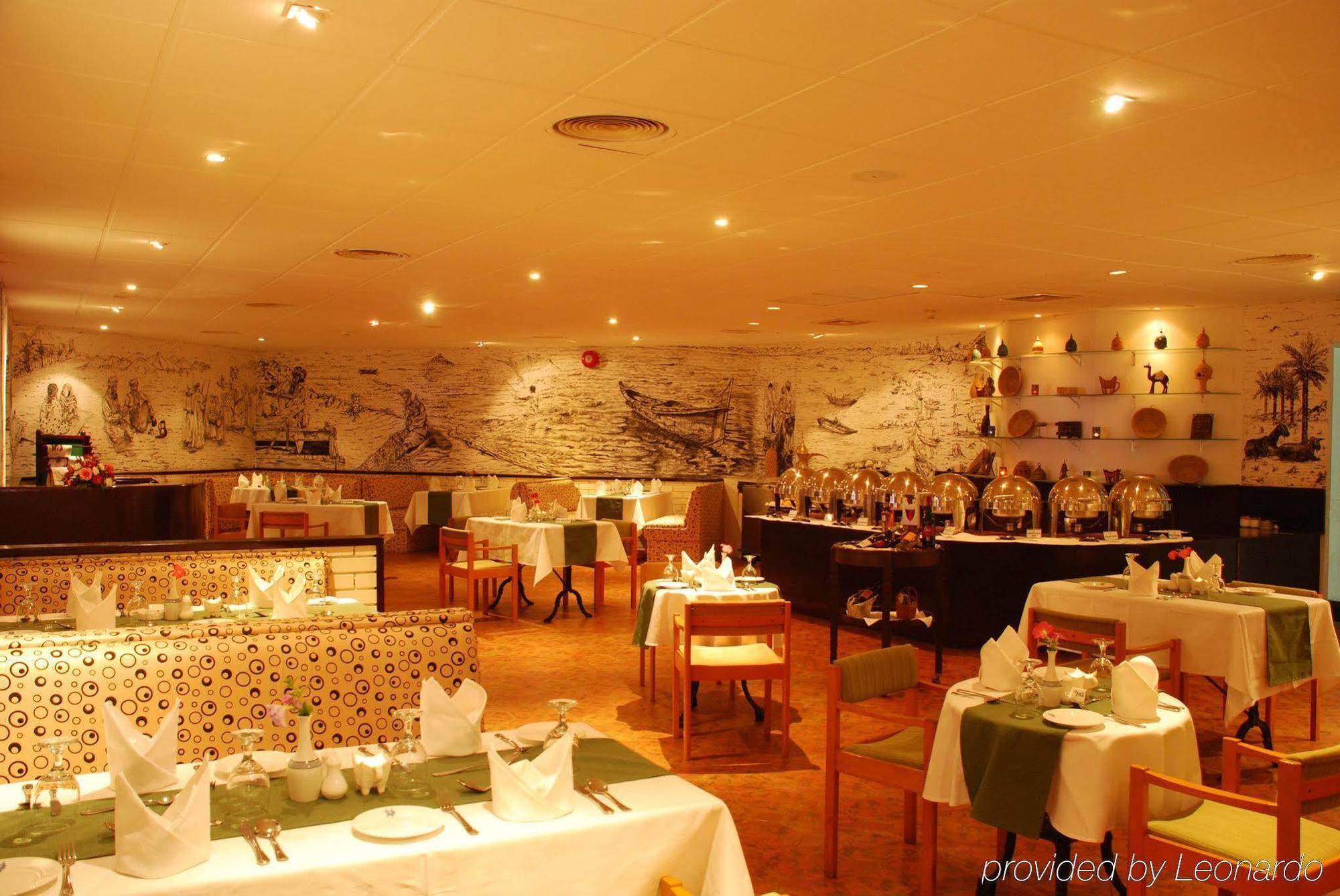 Tulip Inn Downtown Mascate Exterior foto